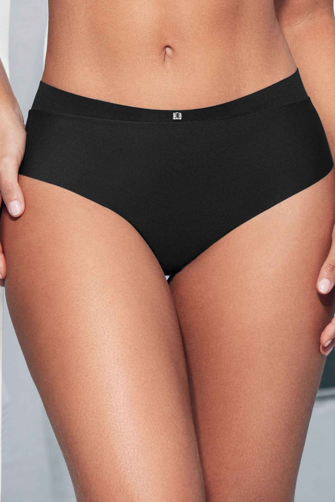 Panty Hilo Cachetero Corte Libre 10209