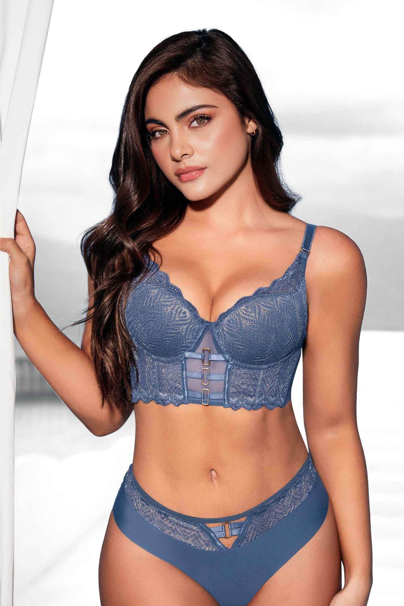 Set Brasier y Panty en Encaje Linea Lux  | Ref. 10234 – 10235