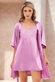 Bata Satinada Bordada 378