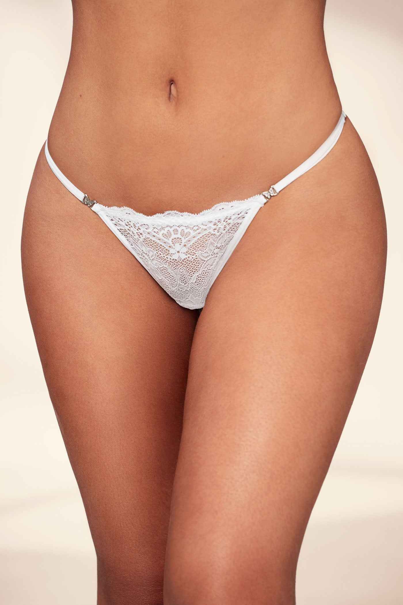 Brasier Copa Entera Mayor Cubrimiento y Panty Hilo Encaje | Ref. 10222-391